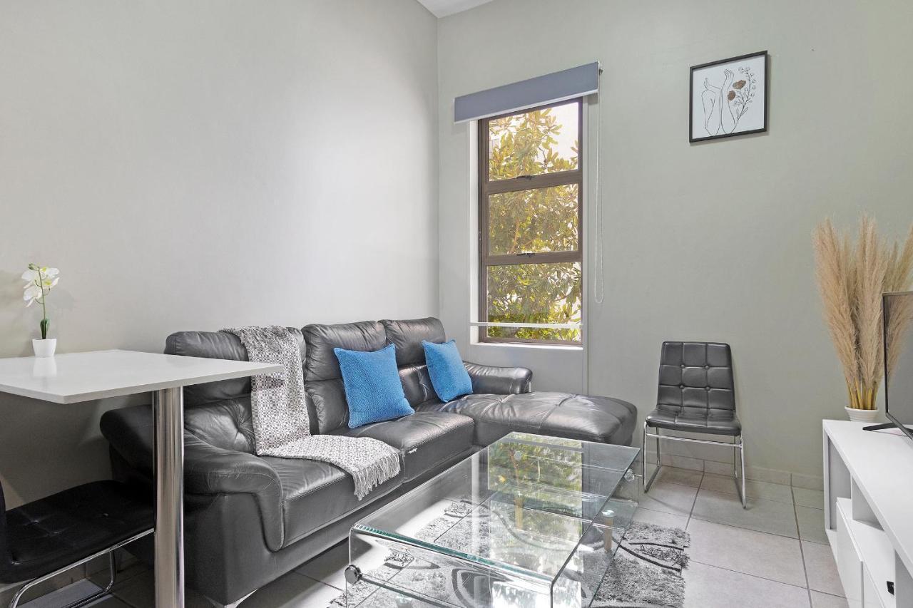 Urban Oasis Apartments At The Bolton Johannesburg Bagian luar foto