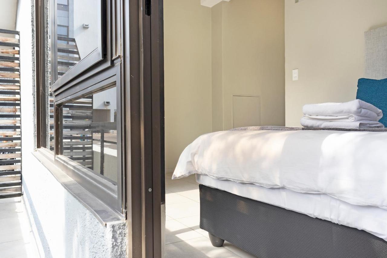 Urban Oasis Apartments At The Bolton Johannesburg Bagian luar foto