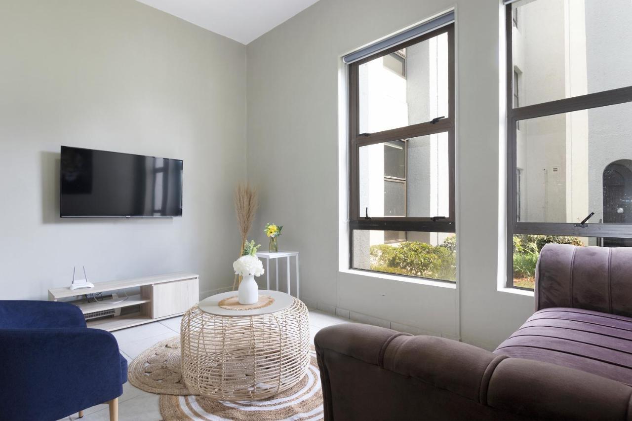 Urban Oasis Apartments At The Bolton Johannesburg Bagian luar foto