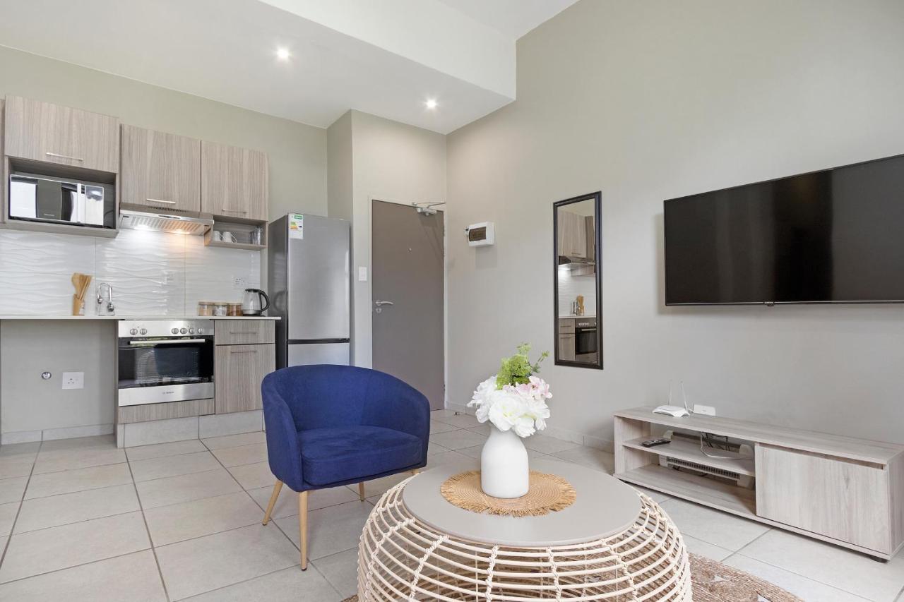 Urban Oasis Apartments At The Bolton Johannesburg Bagian luar foto