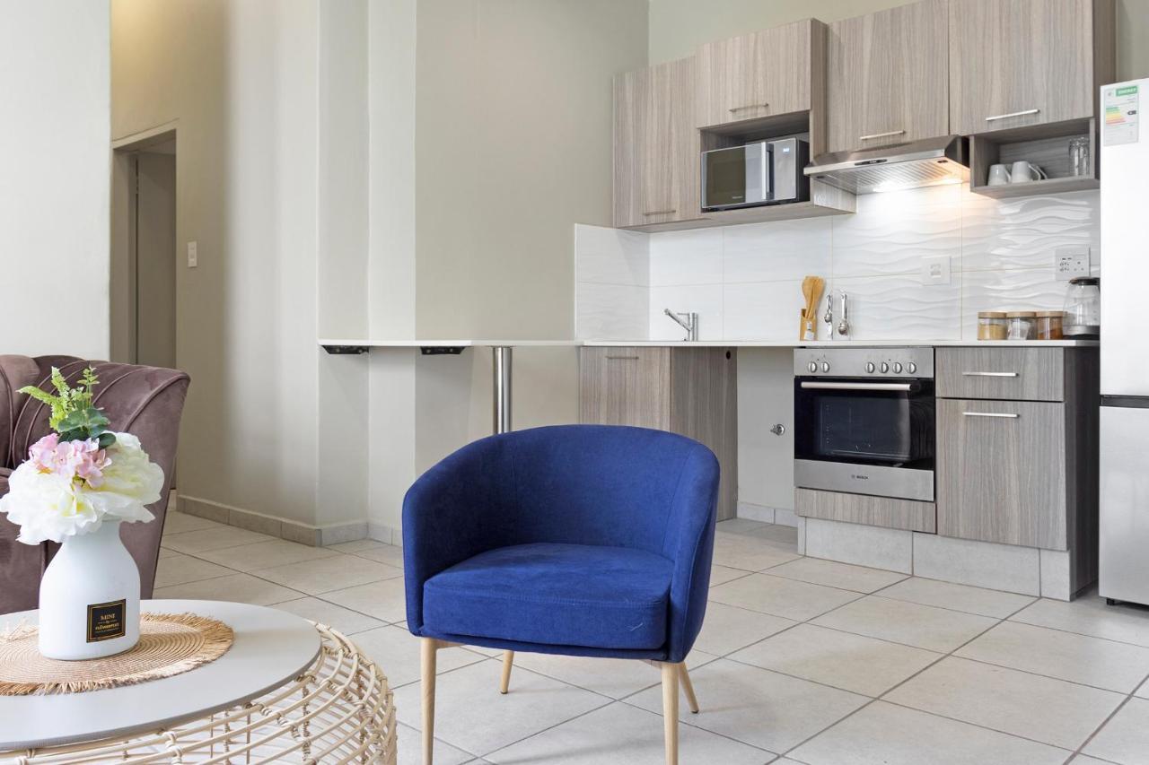 Urban Oasis Apartments At The Bolton Johannesburg Bagian luar foto