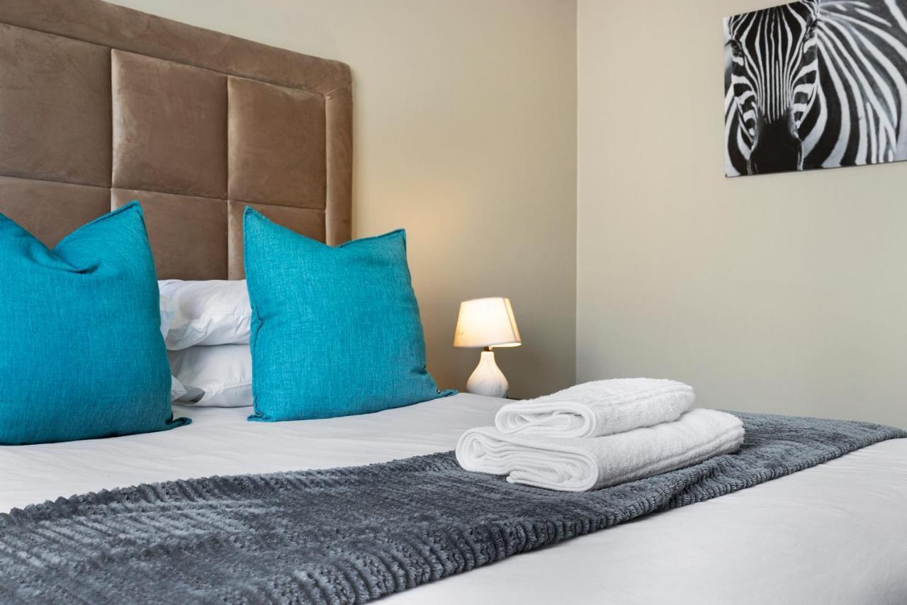 Urban Oasis Apartments At The Bolton Johannesburg Bagian luar foto
