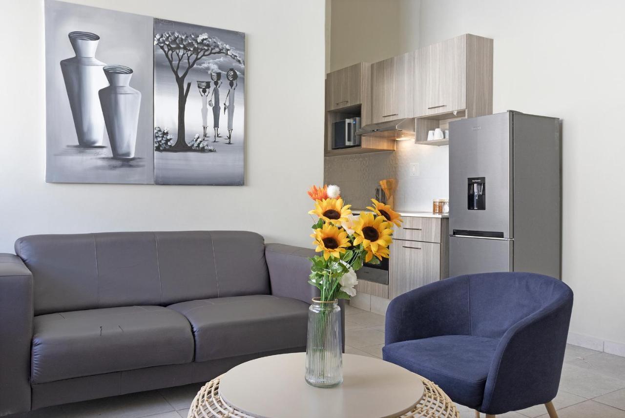 Urban Oasis Apartments At The Bolton Johannesburg Bagian luar foto